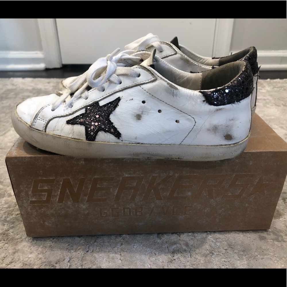 Golden goose size 8